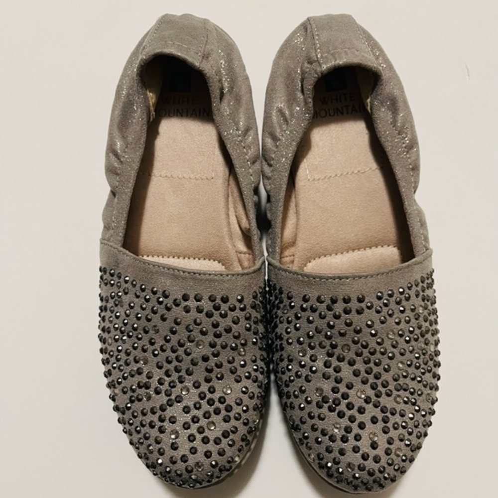 White Mountain Metallic Loafer 5M